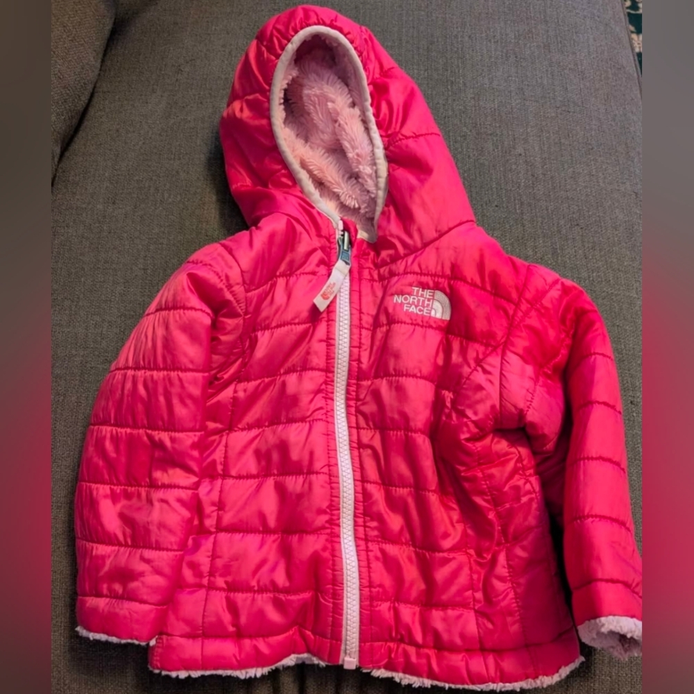 ❌sold❌The North Face Pink Hooded Jacket